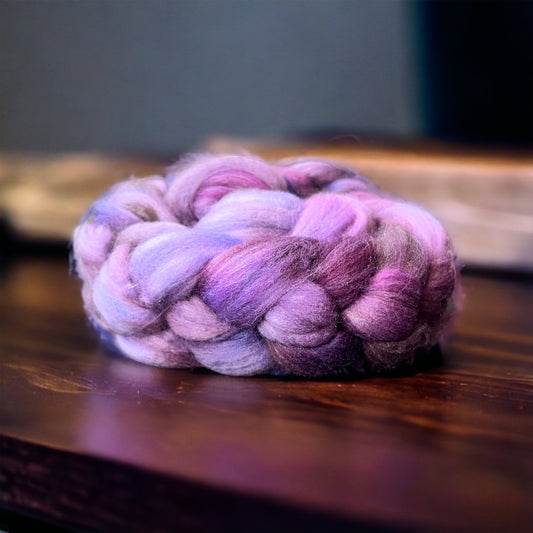 OOAK 75/25 Merino/Nylon Roving 100g - SkeinAppeal