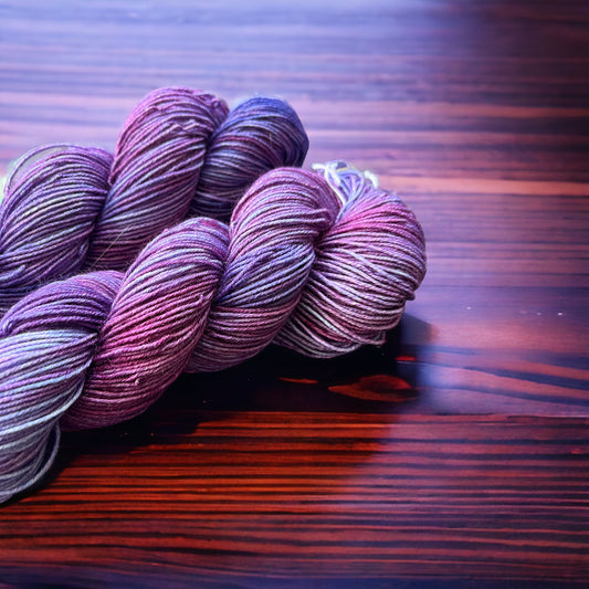 Hydrangea on 100% SW Merino light DK 115g - SkeinAppeal