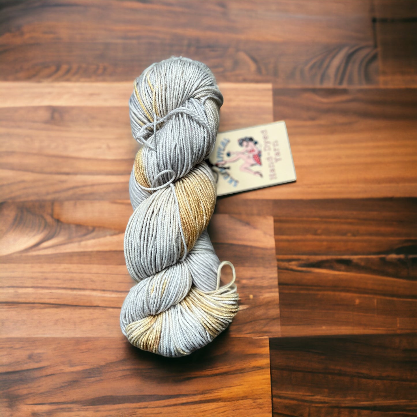 Light Dk/Sport Weight yarn - SkeinAppeal