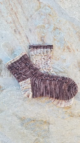 Summer of '89 Socks- Knitting Pattern - SkeinAppeal