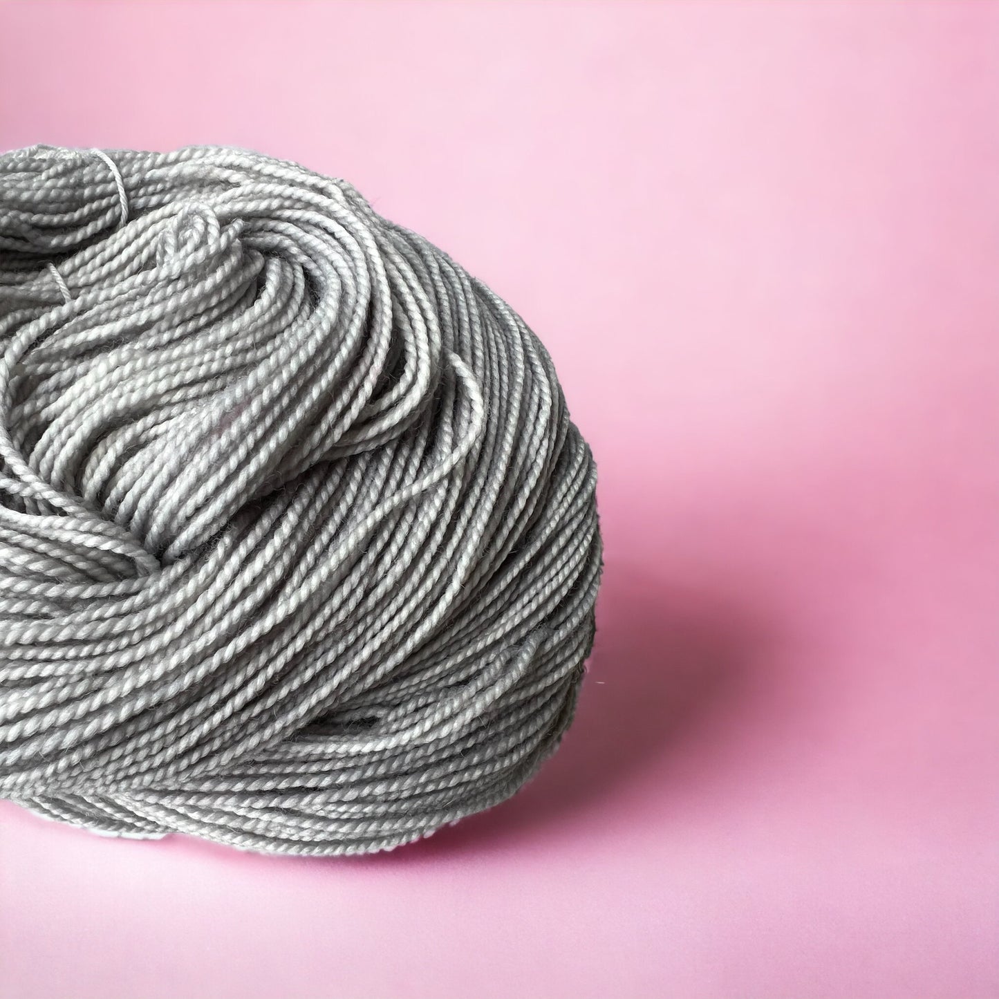 *Misfit*-80/20 SW DK Silver grey - SkeinAppeal