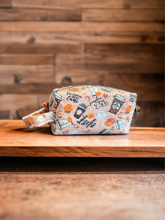 Small boxy zippered project bag- PSL love - SkeinAppeal