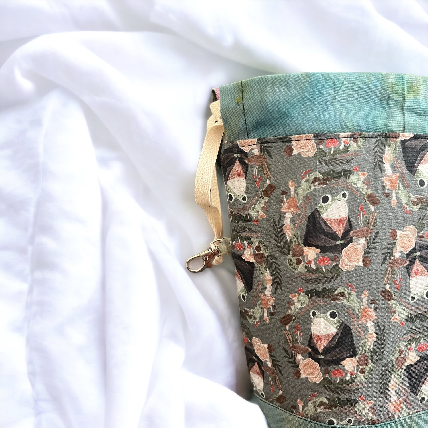 Medium Sized Distinguished Frogs Draw String Project Bag - SkeinAppeal