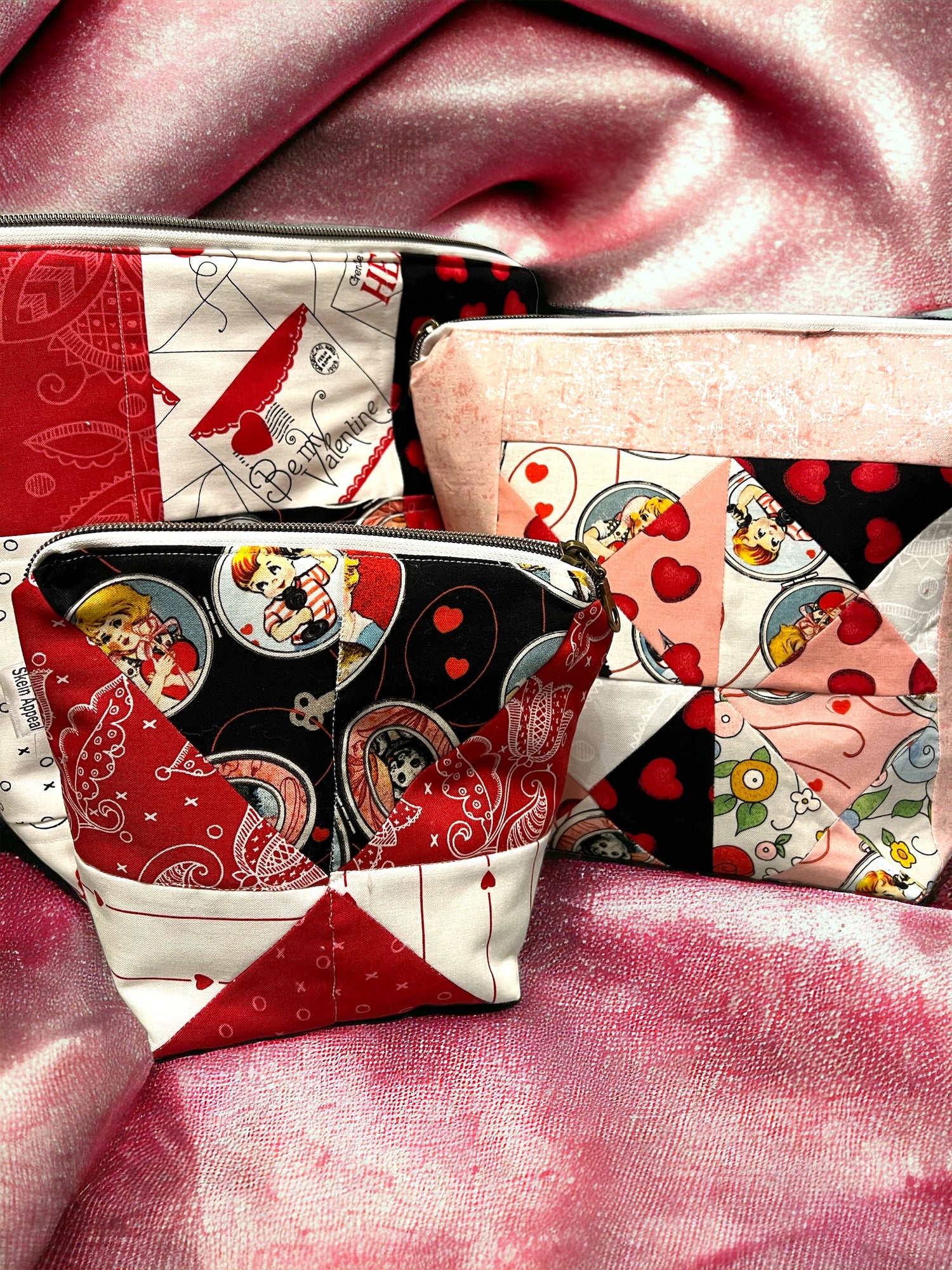Sock Size Small Valentines Quilty Project Bag - SkeinAppeal