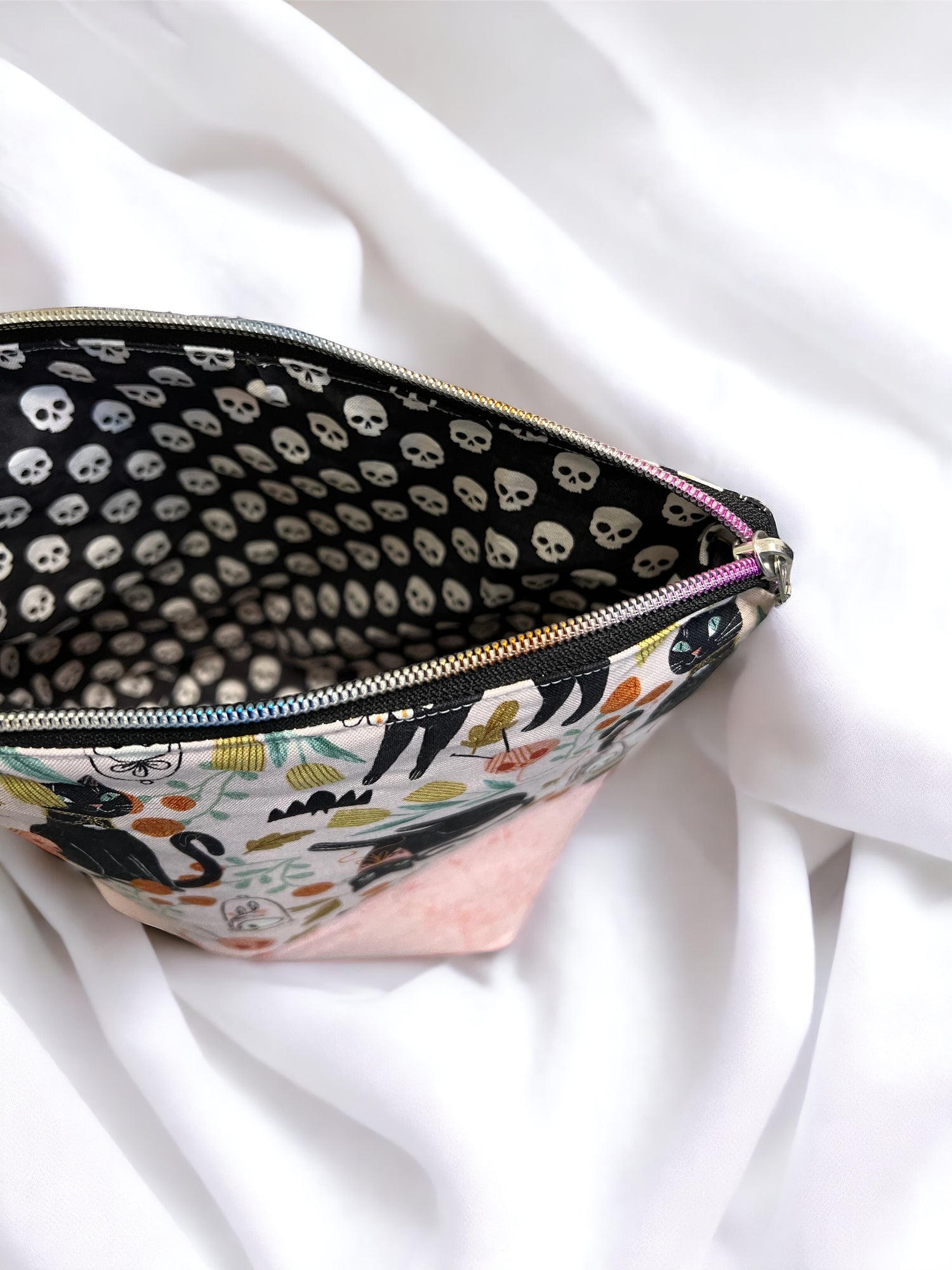 Cats & Skulls Medium sized project bag - SkeinAppeal