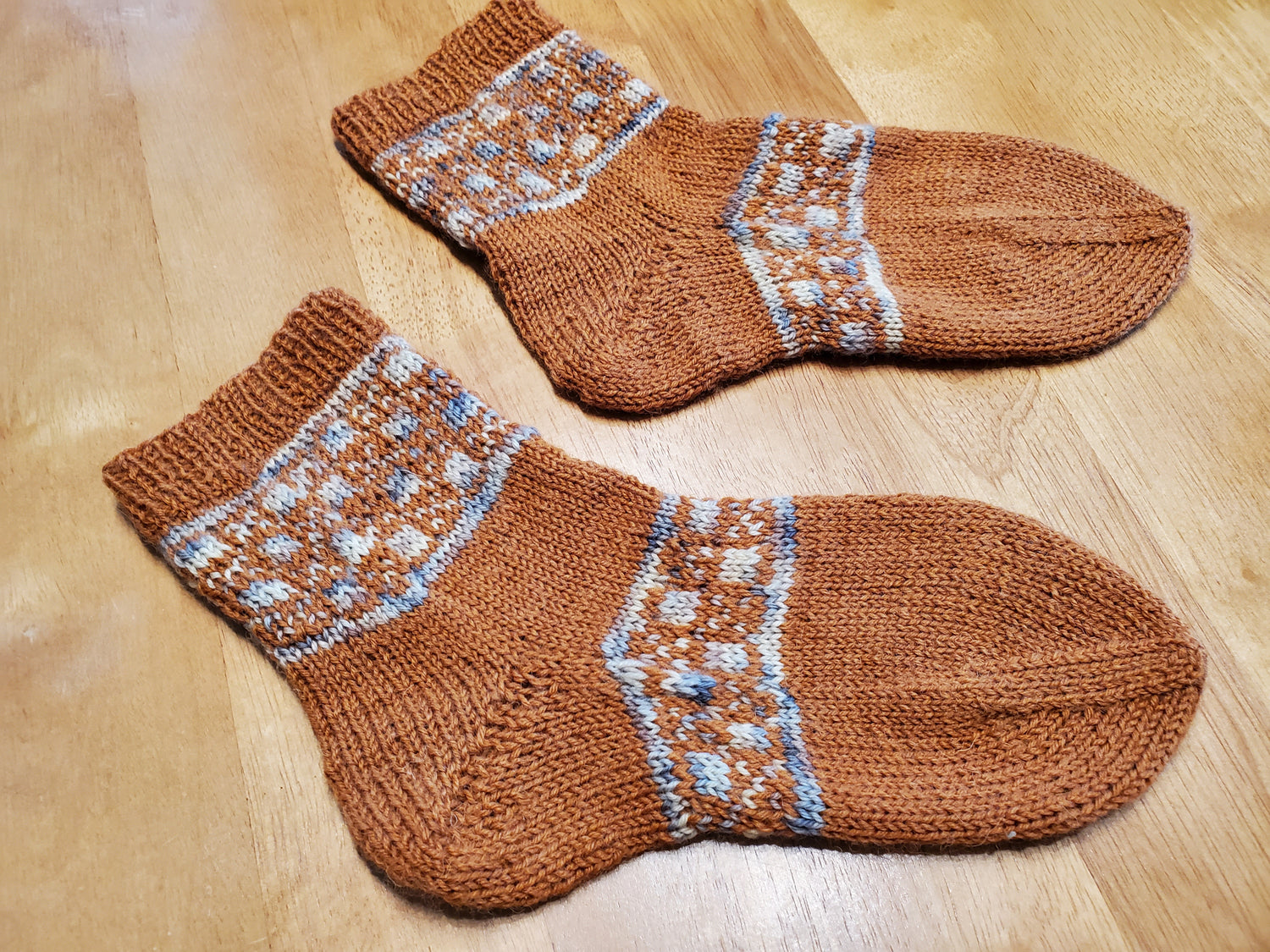 Carlyle Sock Pattern - SkeinAppeal