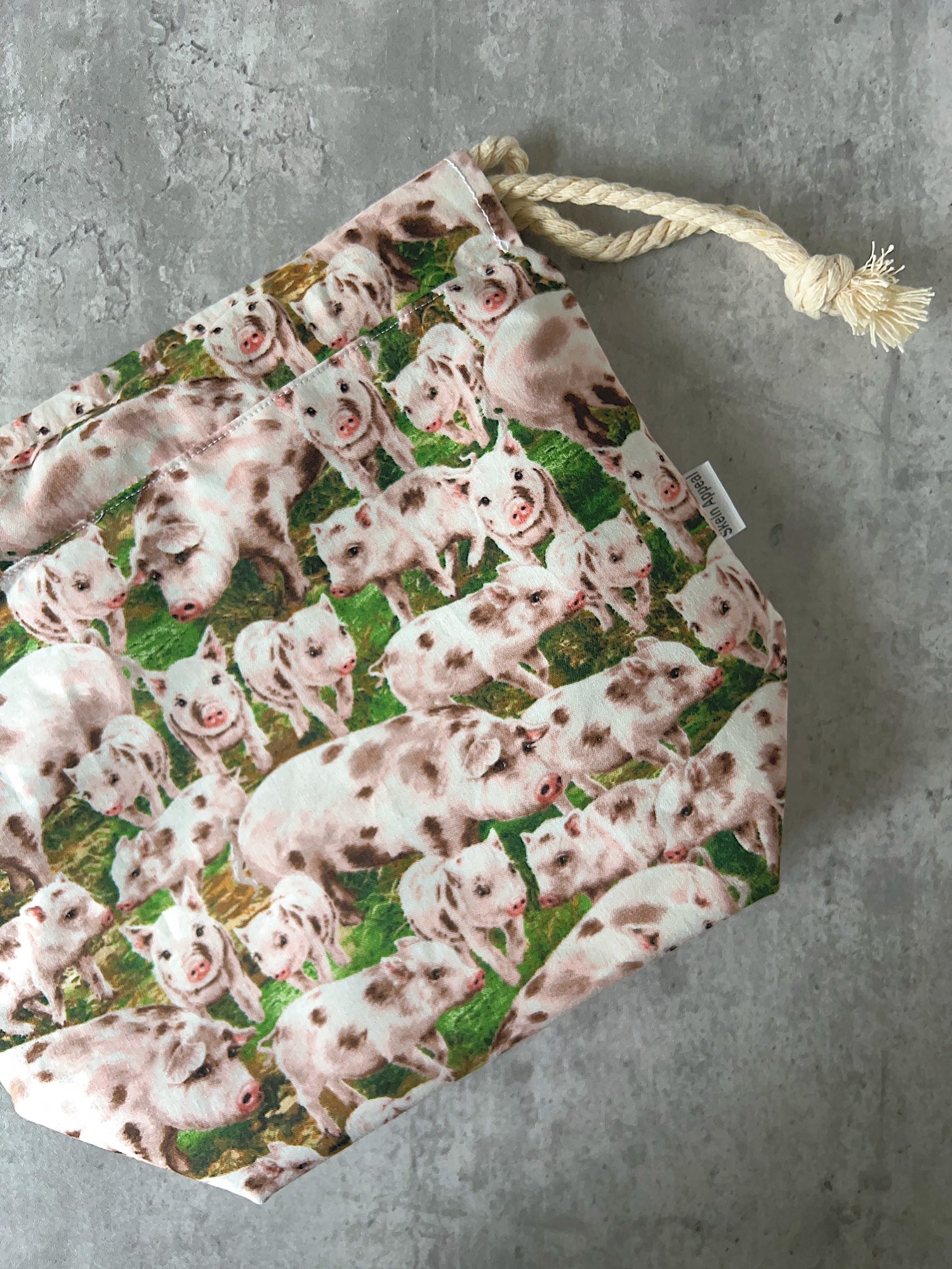 Small Piggy Drawstring Project Bag - SkeinAppeal