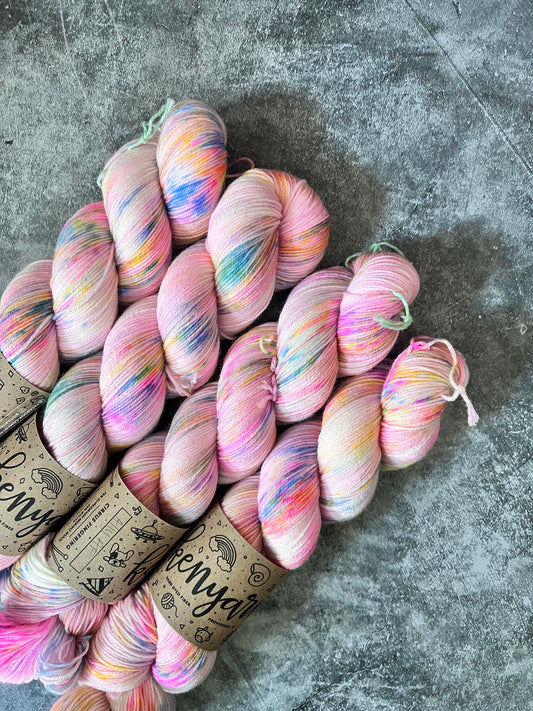 KenYarn Cirrus Fingering 75/25 yarn